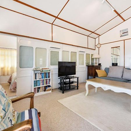 Seasidings, Pagham Villa Kültér fotó